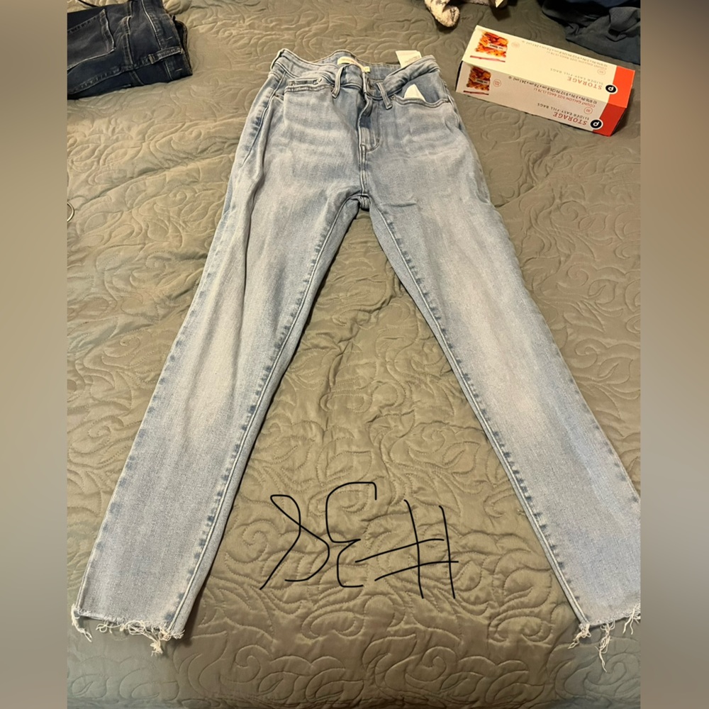 Levi’s High Rise Skinny Jeans